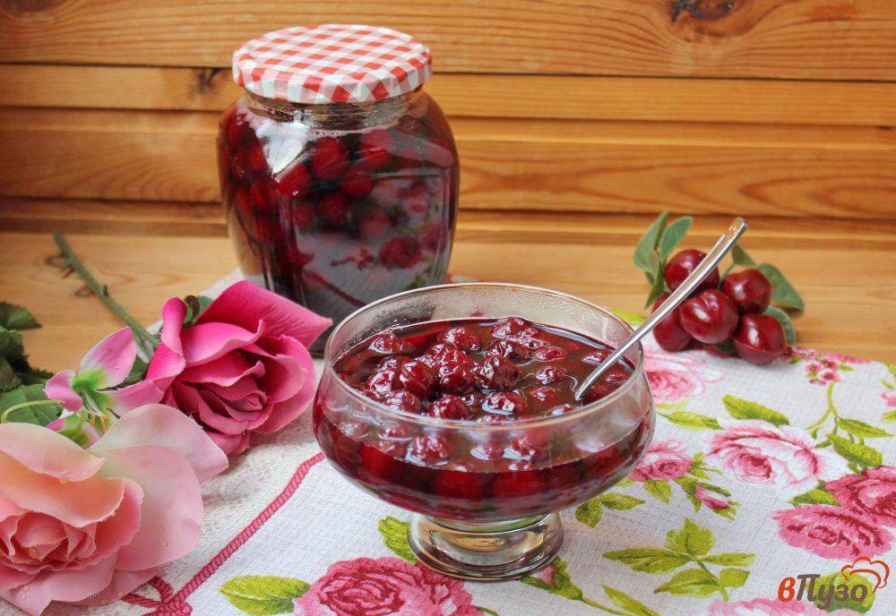 7 пошаговых рецептов приготовления вишневого варенья с косточками на зиму