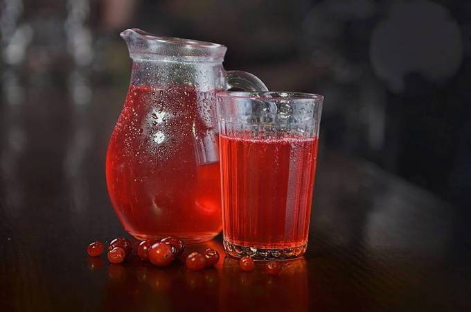 Клюква: польза или вред ягод. рецепты приготовления напитков