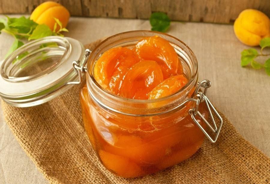 ТОП 12 рецептов приготовления абрикосов в сиропе дольками на зиму