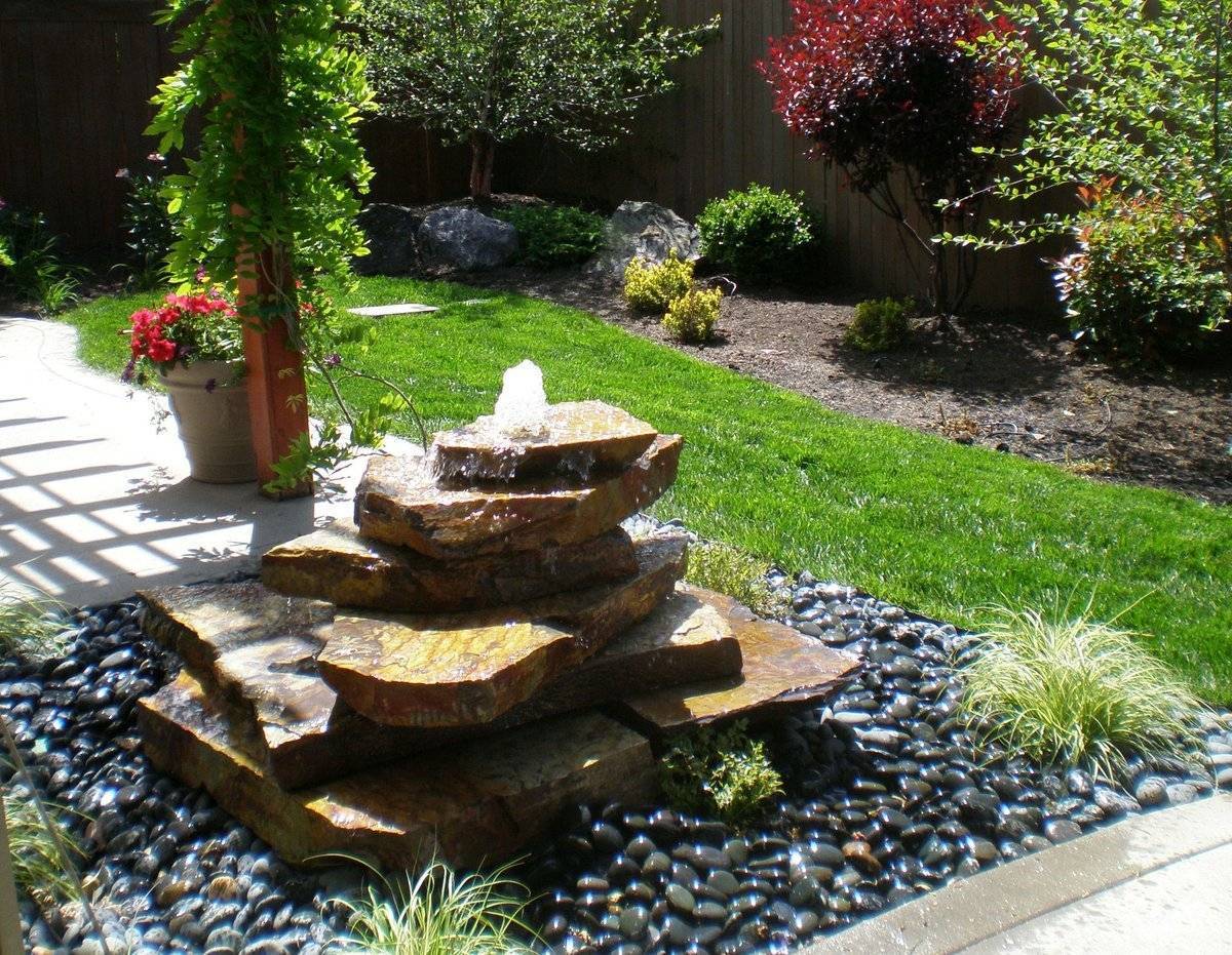 Садовые фонтаны для дачи и сада: фото, описание и преймущесва