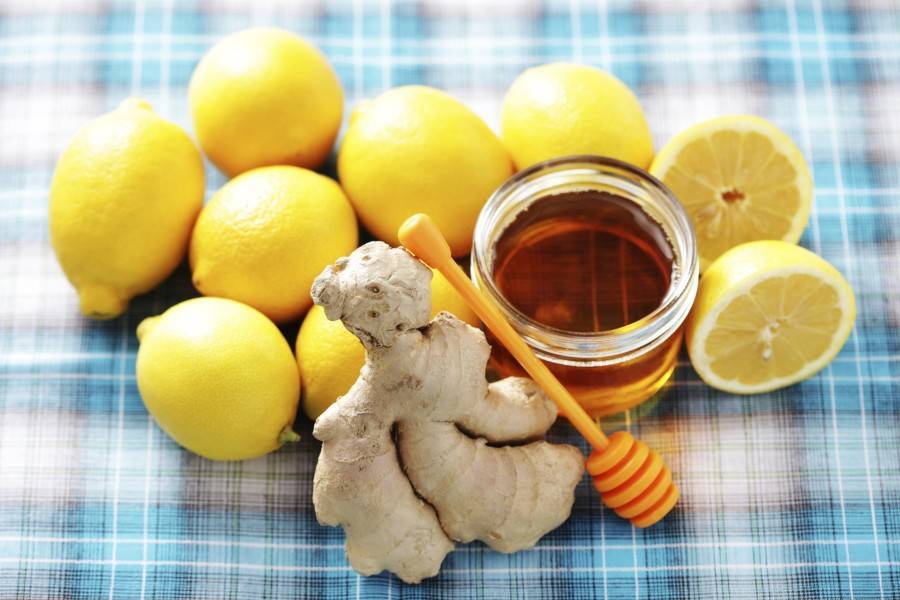 Напиток из имбиря, лимона и меда