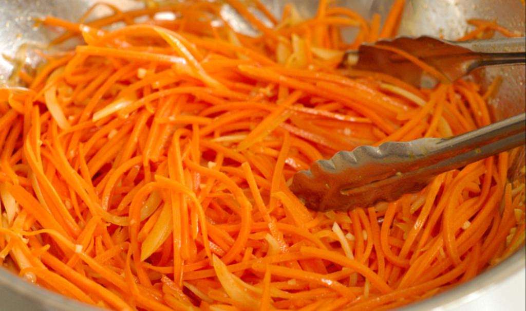 Морковь по-корейски на зиму в банках: рецепты очень вкусно, фото пошагово