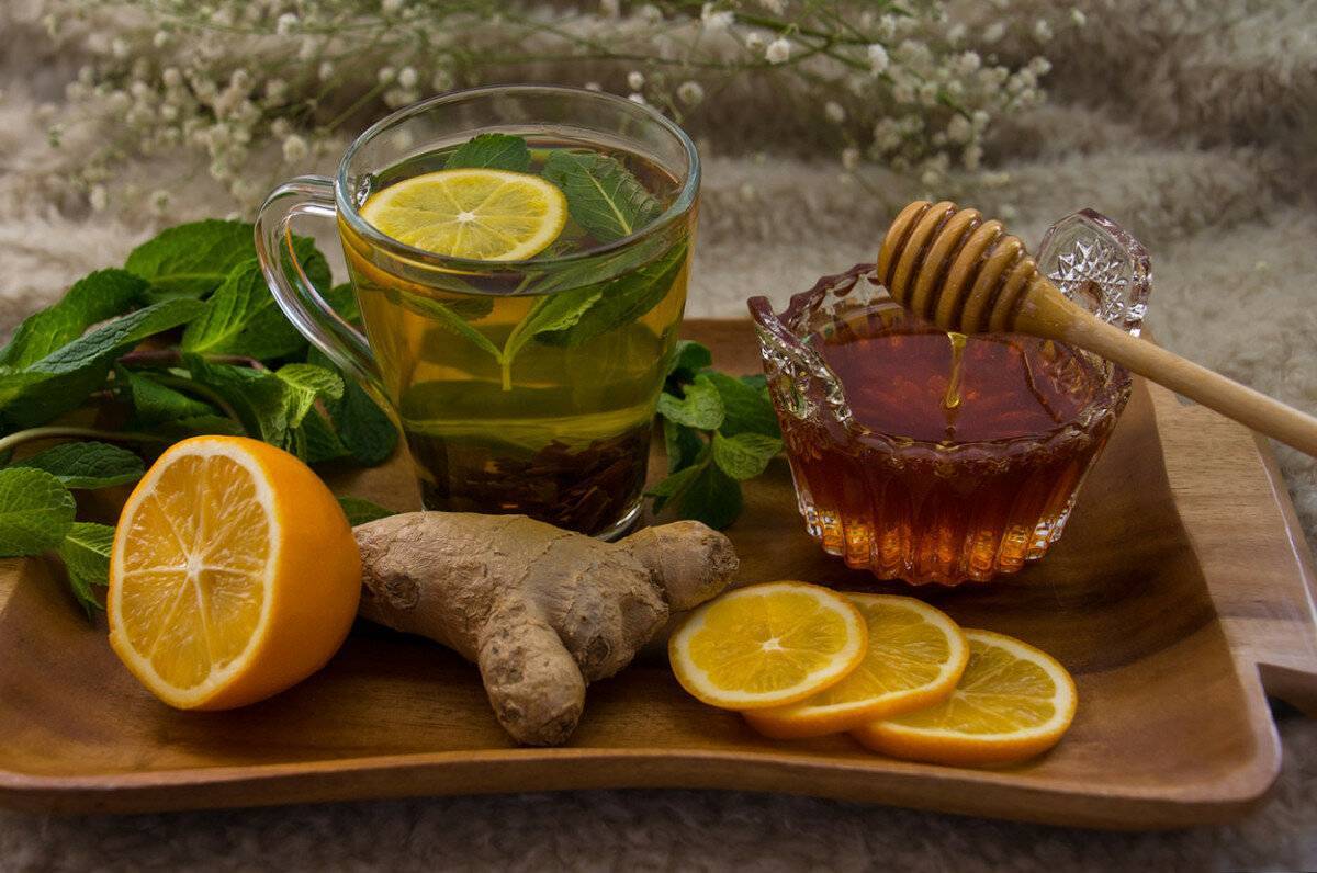 Польза воды с лимоном и медом по утрам