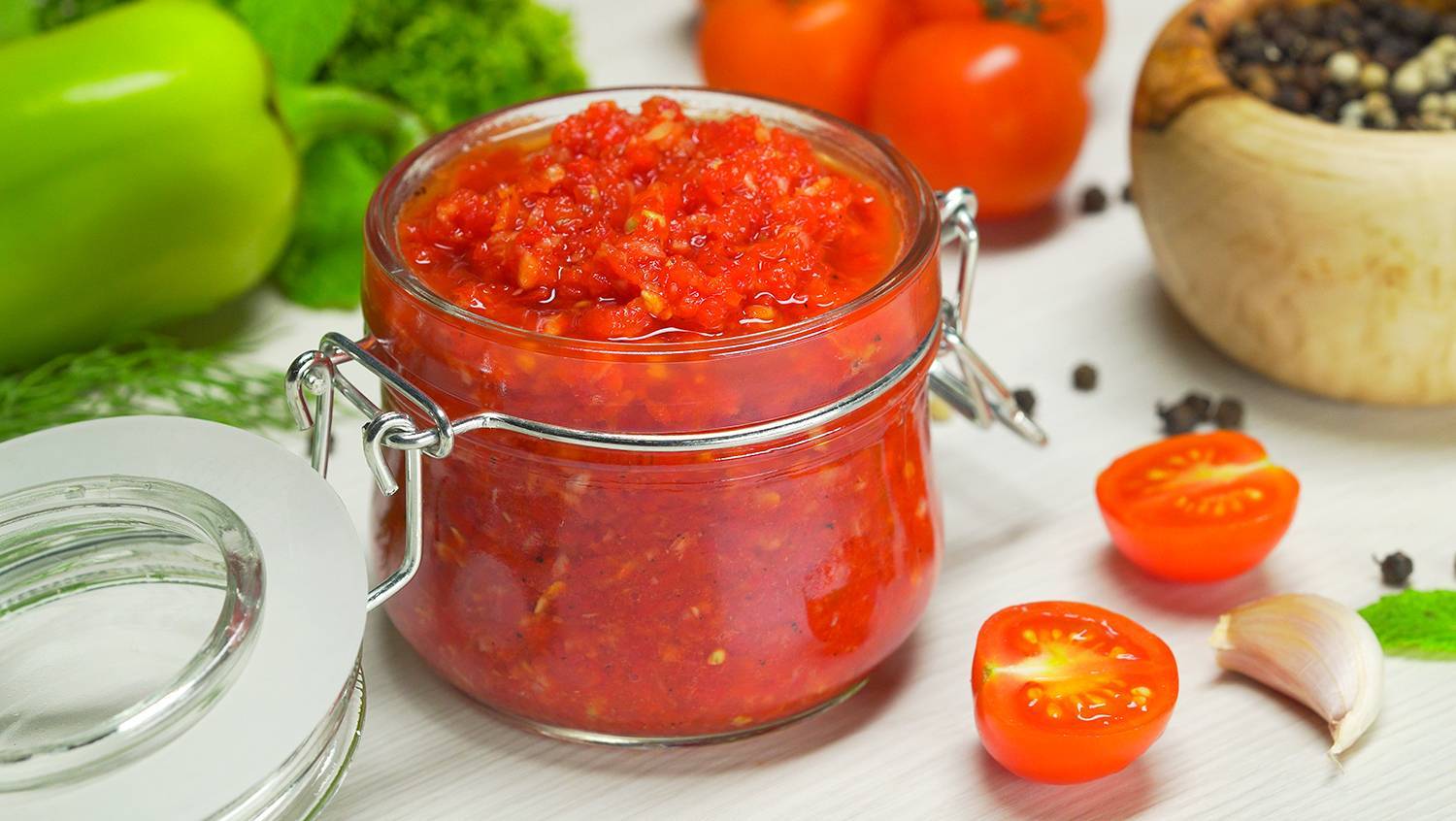 10 классических рецептов как приготовить аджику из помидоров и чеснока пошагово с фотографиями