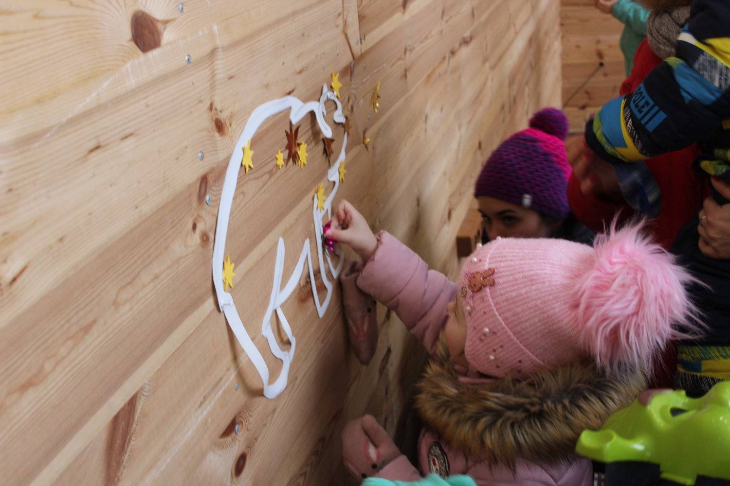 Новогодние поделки в детский сад и школу своими руками: 66 фото