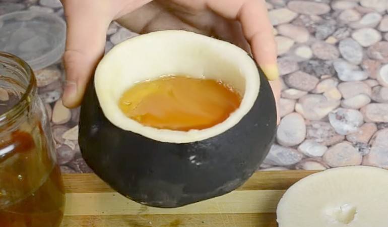 Рецепты редьки с мёдом — бальзама от кашля