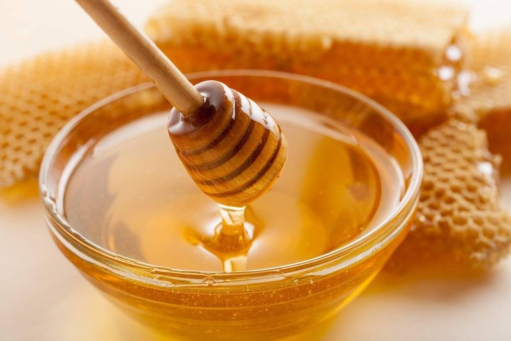 Чем заменить сахар при правильном питании: мед, стевия и другие сахарозаменители