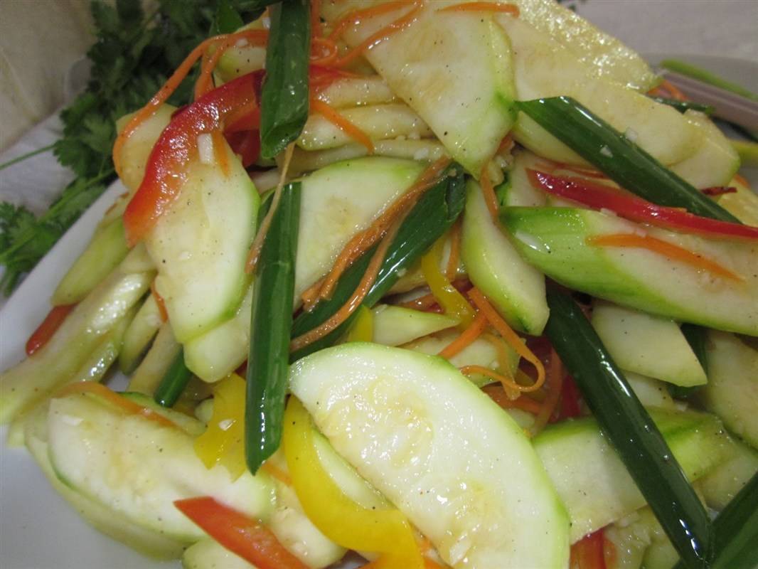 Кабачки по-корейски на зиму - 5 самых вкусных рецептов