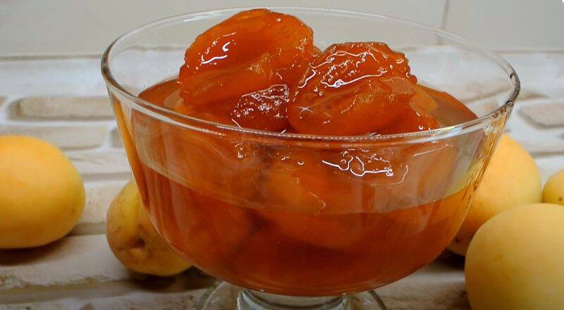 Варенье из абрикосов с косточками: королевский рецепт