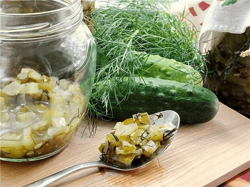 Салат из огурцов на зиму "пальчики оближешь" - 8 самых вкусных рецептов с фото