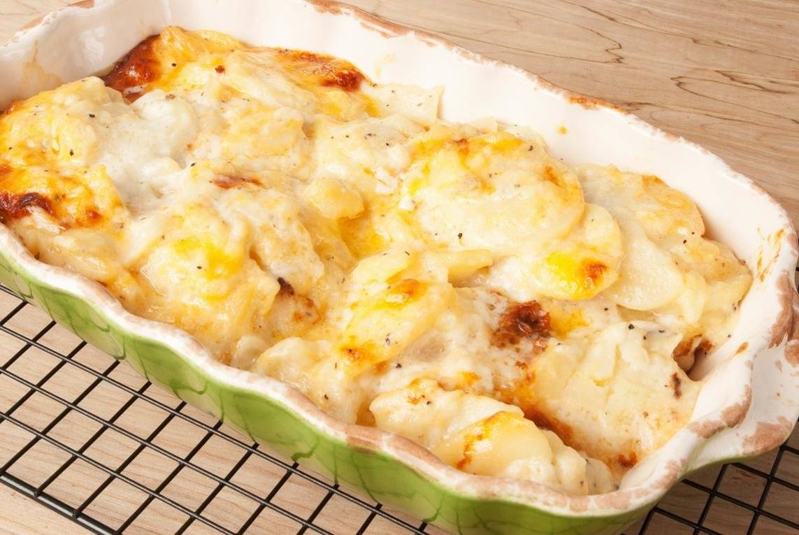 Картошка с мясом — простые и вкусные рецепты в духовке
