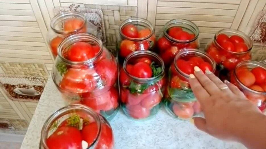Маринованные помидоры в банках на зиму -  7 рецептов с фото идеальной заготовки томатов