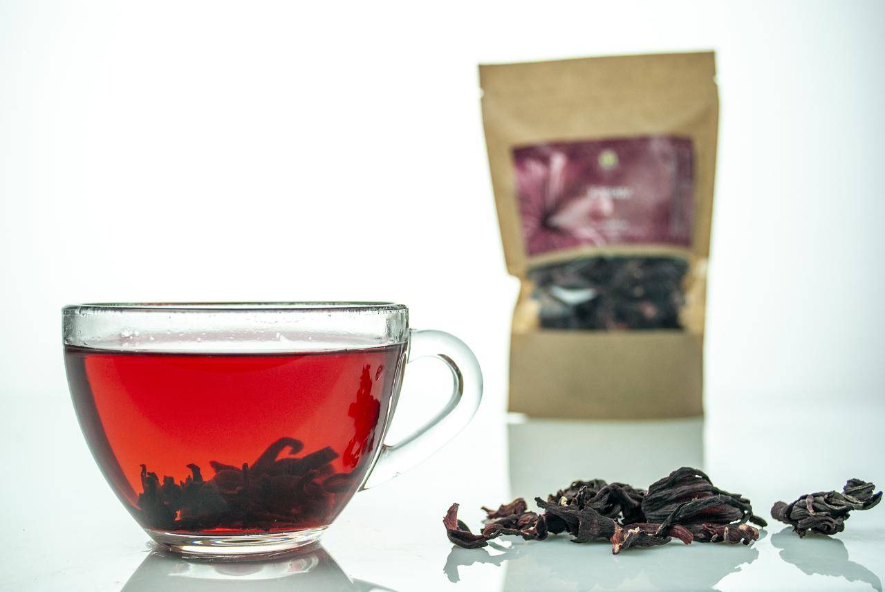 Чем полезен чай каркаде — 7 свойств для организма человека, состав и применение