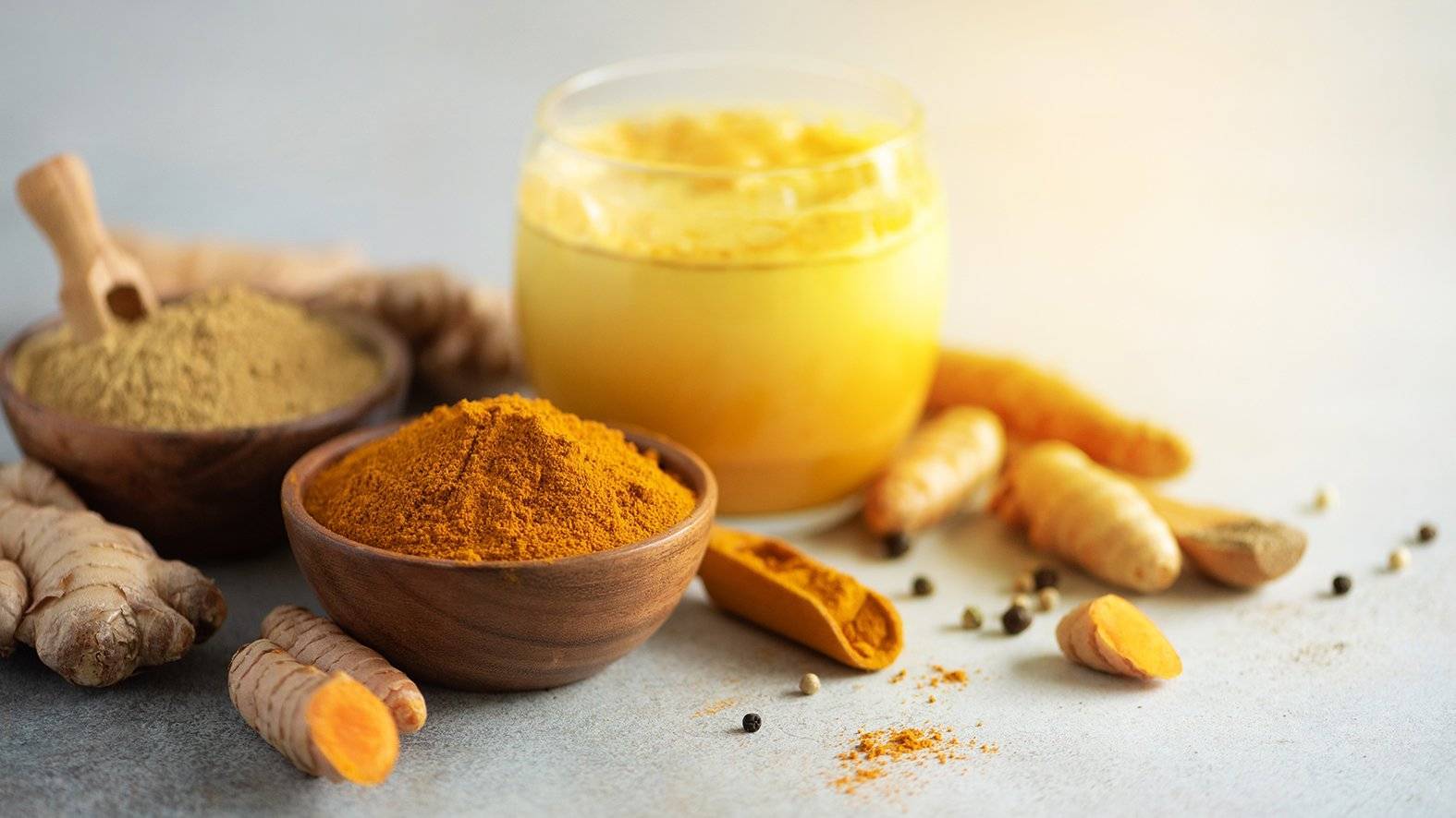 Куркума с медом: лечебные свойства, рецепты, как принимать