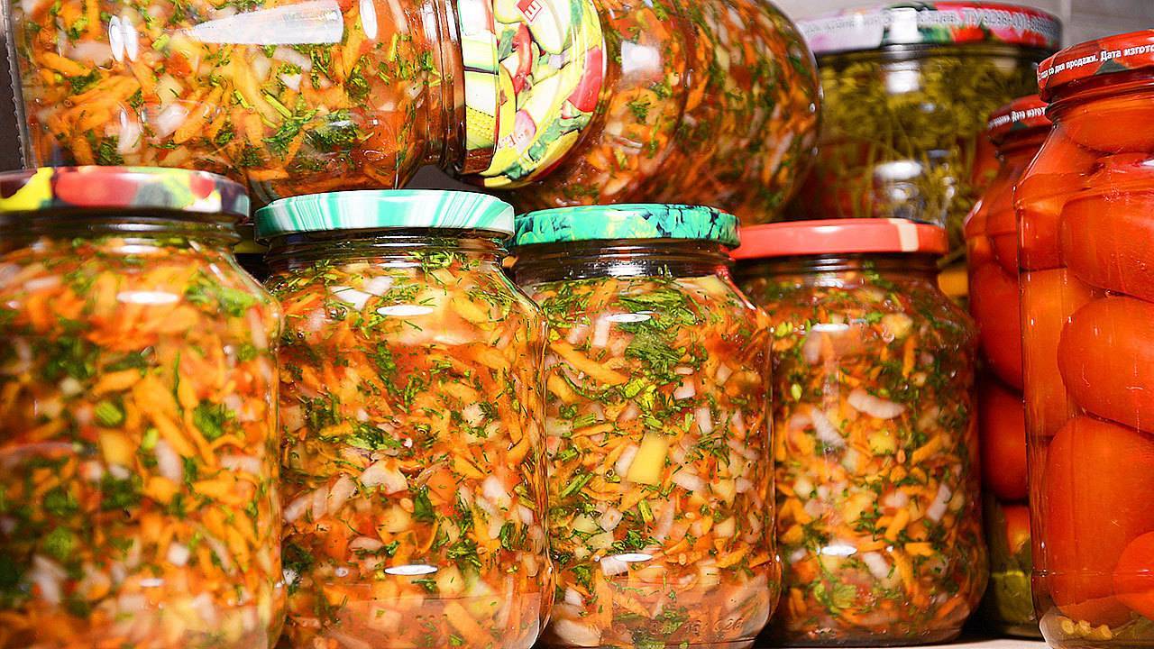Маринованные цукини на зиму: как замариновать вкусные и хрустящие кабачки в банках, лучшие рецепты