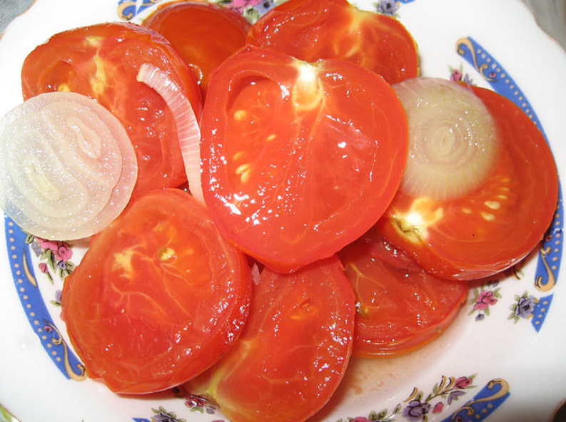 Помидоры в желатине на зиму: рецепты от опытных домохозяек, самые вкусные желатиновые заготовки томатов