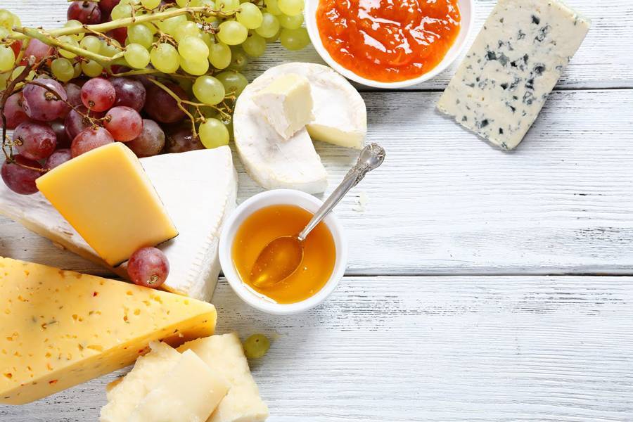 Пациентам: пользу или вред приносит сыр?
