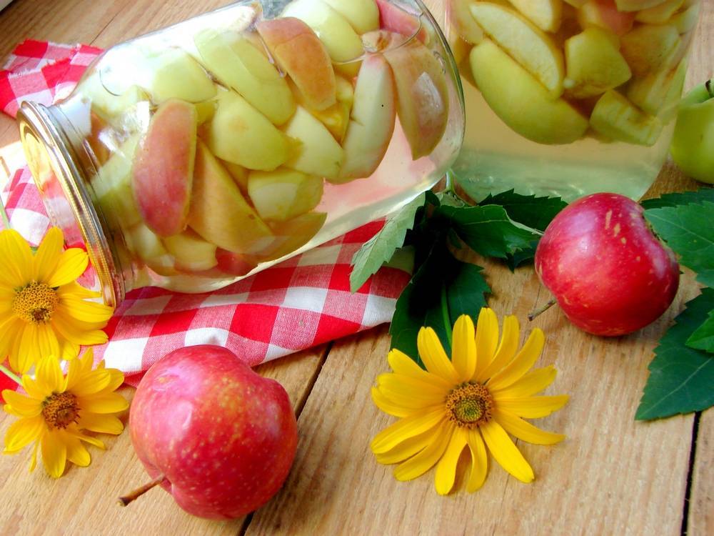 Яблочное пюре - 8 самых простых рецептов на зиму