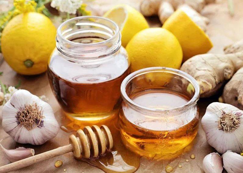 8 рецептов народных средств из чеснока для чистки сосудов от холестерина