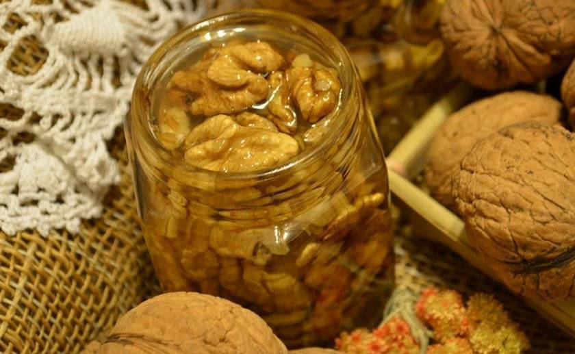 Грецкие орехи с медом для иммунитета: польза и рецепт приготовления - red fox day