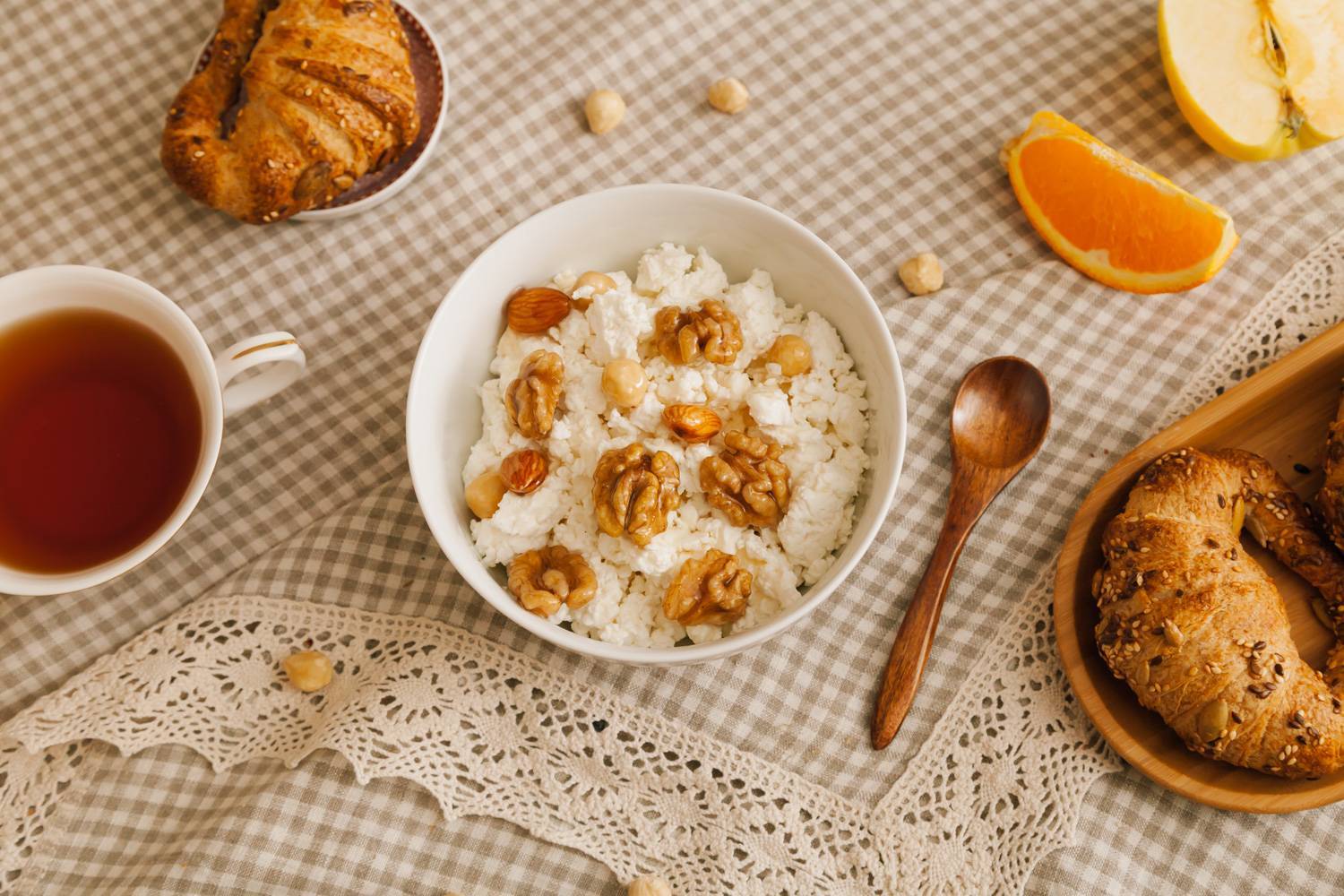 Рецепт творог с медом и орехами. калорийность, химический состав и пищевая ценность.