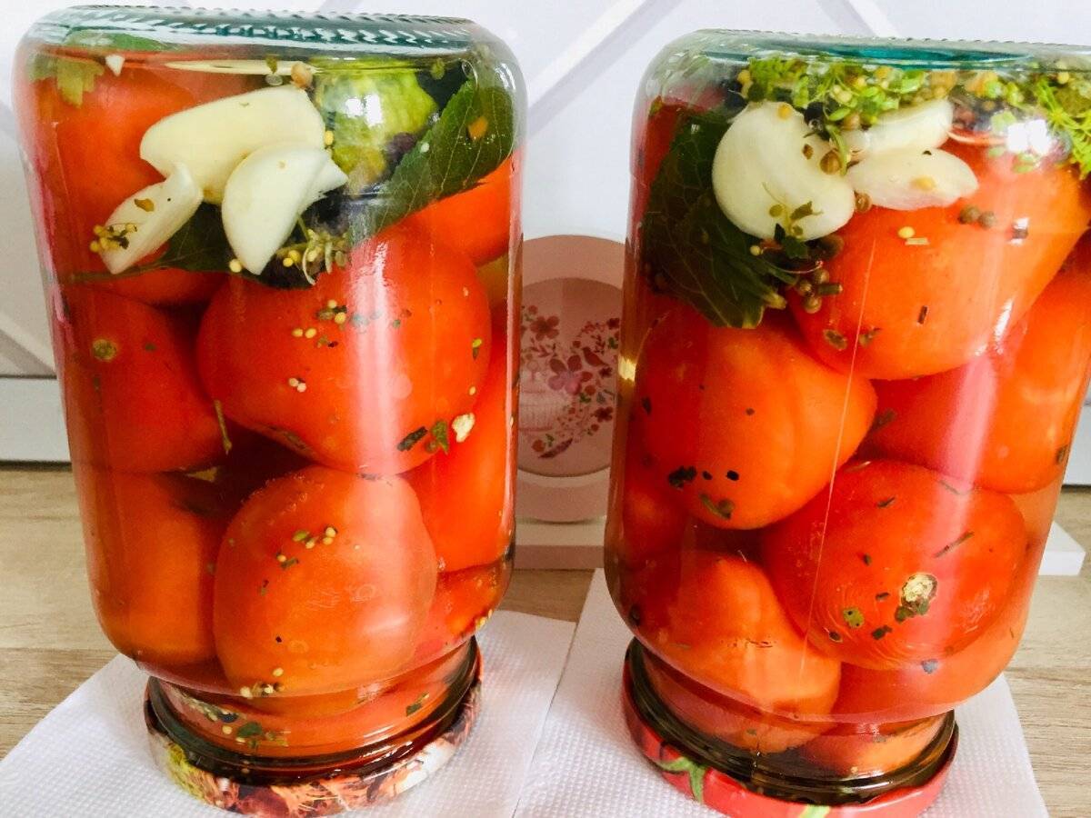 Маринованные помидоры на зиму - самые вкусные рецепты