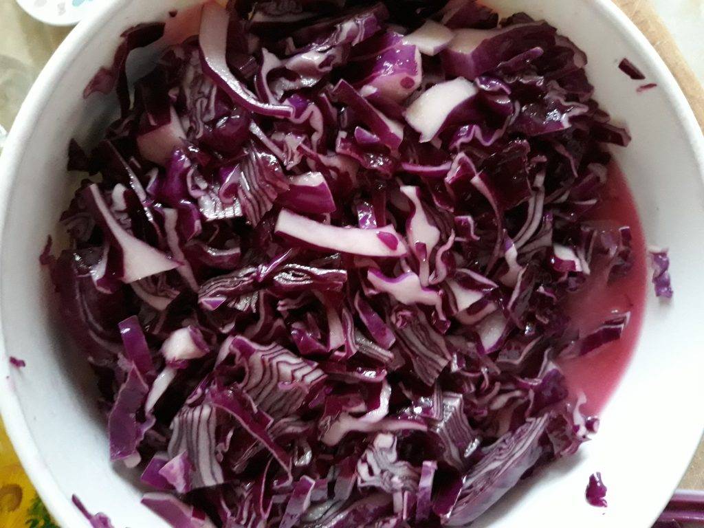 Рецепты соления синей капусты. рецепты на зиму – краснокочанная капуста во всех вариантах заготовки. маринад для краснокочанной капусты и приготовление закрутки