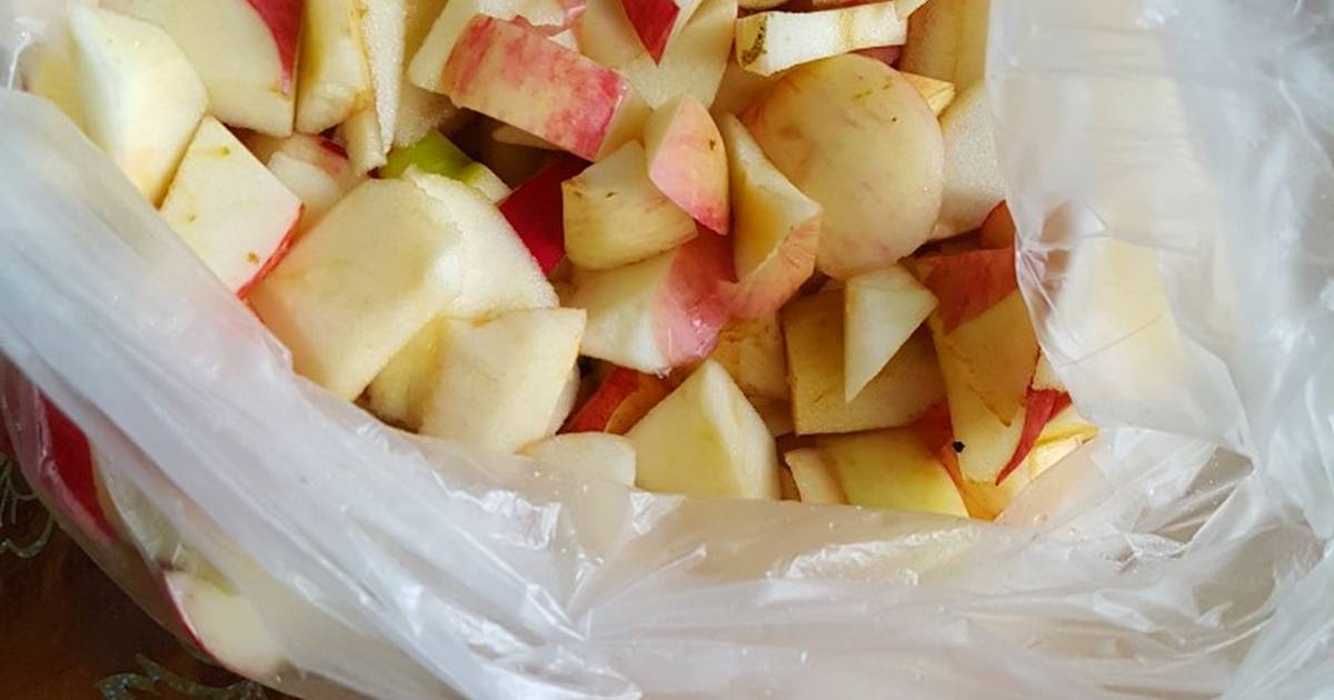 Как заморозить яблоки на зиму в морозилке: способы заморозки