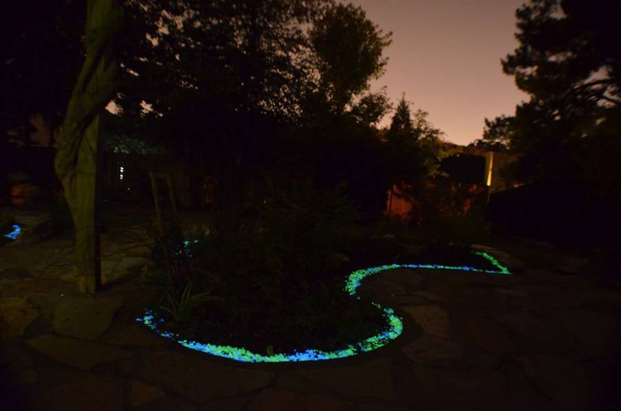 Светящиеся камни: волшебный свет в вашем саду